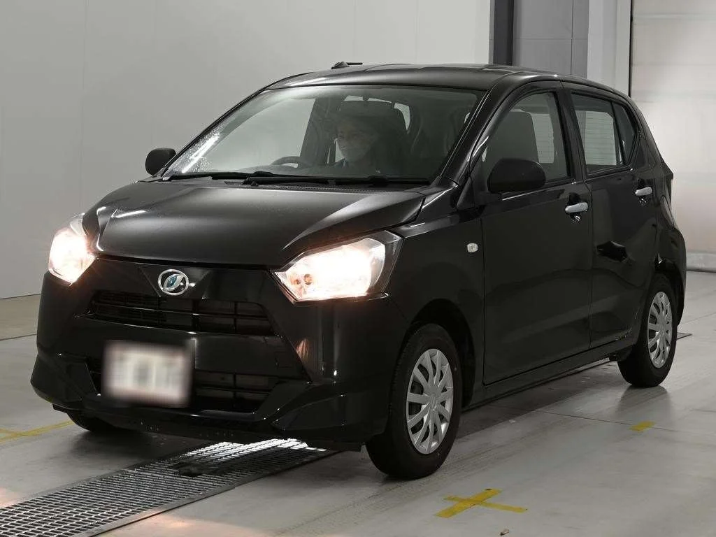 Daihatsu Mira e:S LA350S 2023